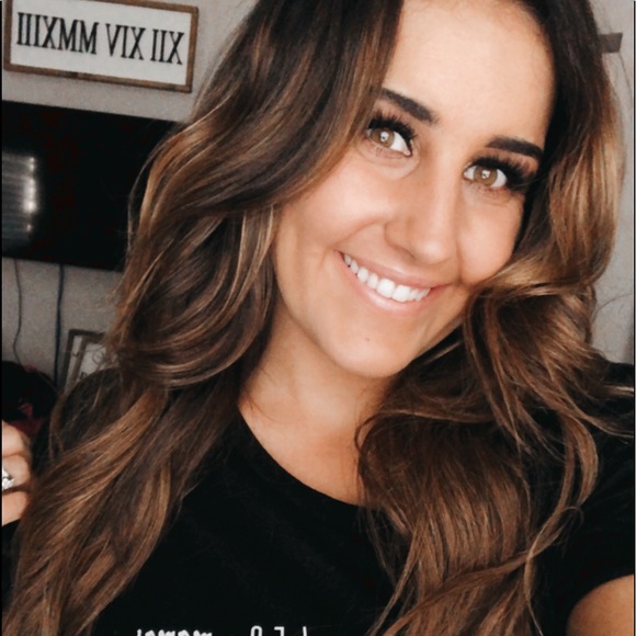 nikkimcfarlane